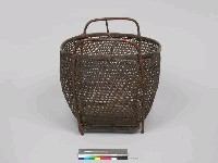 藏品(籐背籠)的圖片